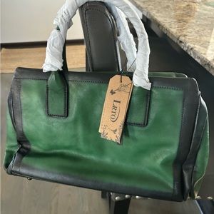 Genuine leather top handle satchel or strap for crossbody. Vintage look‎